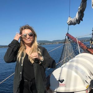 Meet your Posher, Jordan